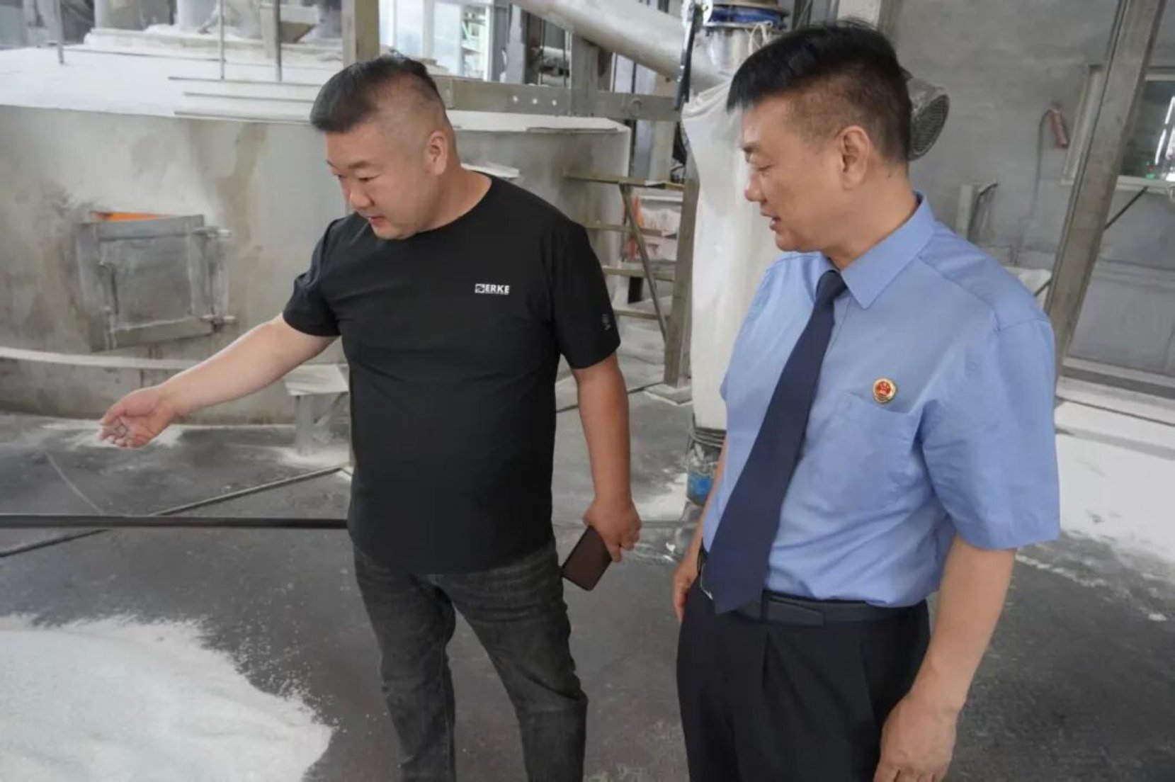 检企零距离 普法护安全——陕州区检察院走进企业开展法律服务活动